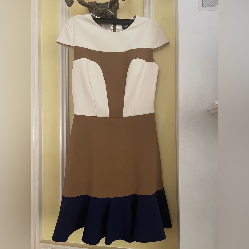 Elisabetta Franchi dress below the knee